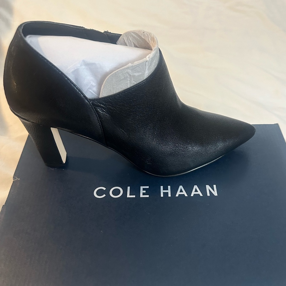 Cole Haan Vestry Pointed Toe Booties Pumps NWT